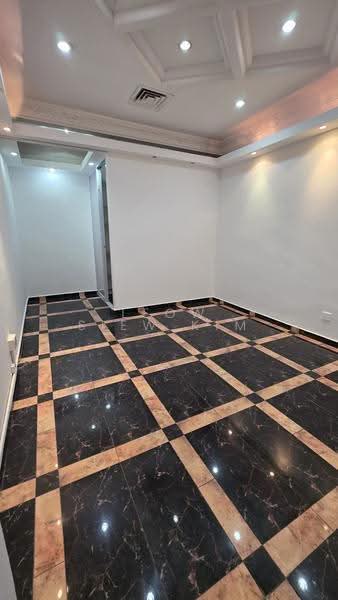 Bukit Timah Shopping Centre, 170 Upper Bukit Timah Road, Clementi Park / Upper Bukit Timah, 183 sqft, Mall Shop For Rent, by Leow Siew Kim, 500281992 - Interior - CommercialGuru.com.sg