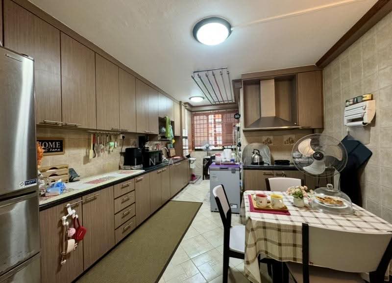 415 Saujana Road, 415 Saujana Road, Dairy Farm / Bukit Panjang / Choa Chu Kang, 3 Bedrooms, 1,119 sqft, HDB Flat For Sale, by Lina Dewi, 500281993 - Kitchen - PropertyGuru.com.sg