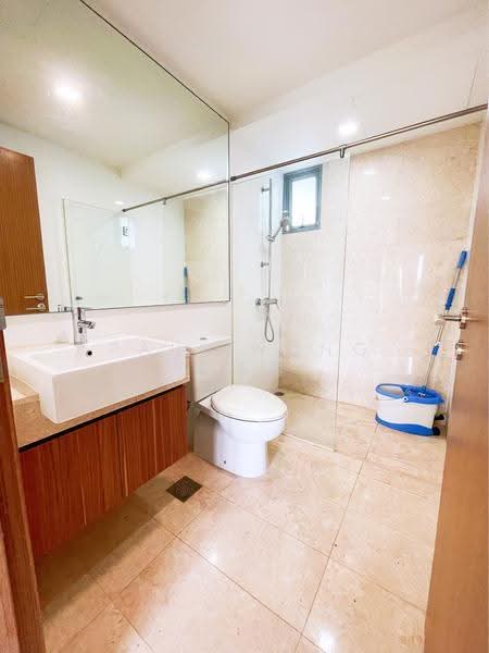 Waterfront Waves, 768 Bedok Reservoir Road, Bedok / Upper East Coast, 2 Bedrooms, 969 sqft, Condominium For Sale, by Paul Wong 黄逸强, 500281997 - Bathroom - PropertyGuru.com.sg