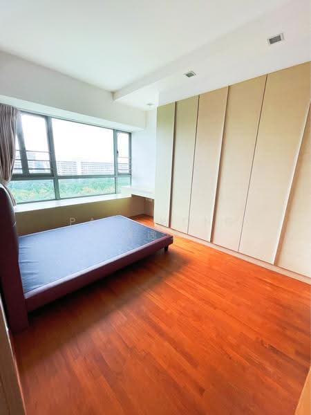 Waterfront Waves, 768 Bedok Reservoir Road, Bedok / Upper East Coast, 2 Bedrooms, 969 sqft, Condominium For Sale, by Paul Wong 黄逸强, 500281997 - Bedroom - PropertyGuru.com.sg