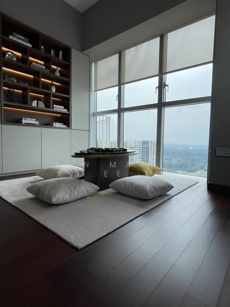 Queens Peak, 1 Dundee Road, Alexandra / Commonwealth, 5 Bedrooms, 4,715 sqft, Condominium For Sale, by Ann Marie Ee, 500282015 - Common Bedroom - PropertyGuru.com.sg