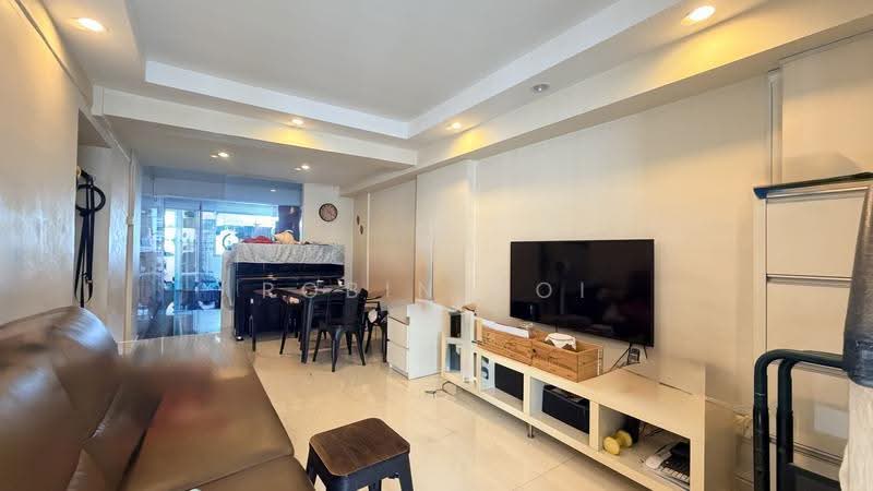66 Marine Drive, East Coast / Marine Parade