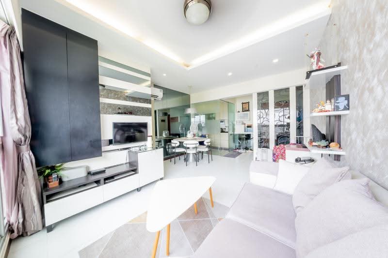 613D Punggol Drive, 613D Punggol Drive, Hougang / Punggol / Sengkang, 3 Bedrooms, 1,001 sqft, HDB Flat For Sale, by Kai Mun, 500282020 - Living Room - PropertyGuru.com.sg