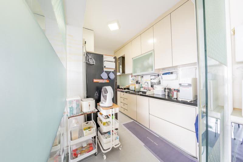 613D Punggol Drive, 613D Punggol Drive, Hougang / Punggol / Sengkang, 3 Bedrooms, 1,001 sqft, HDB Flat For Sale, by Kai Mun, 500282020 - Kitchen - PropertyGuru.com.sg