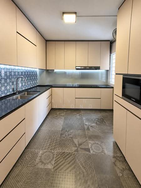 739 Tampines Street 72, 739 Tampines Street 72, Pasir Ris / Tampines, 3 Bedrooms, 1,507 sqft, HDB Flat For Sale, by Alvin Cheong, 500282021 - Kitchen - PropertyGuru.com.sg