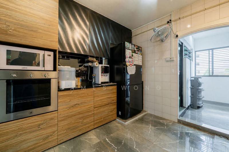 710 Woodlands Drive 70, 710 Woodlands Drive 70, Admiralty / Woodlands, 3 Bedrooms, 1,087 sqft, HDB Flat For Sale, by James Wong, 500282048 - Kitchen - PropertyGuru.com.sg