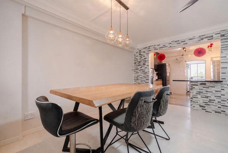 710 Woodlands Drive 70, 710 Woodlands Drive 70, Admiralty / Woodlands, 3 Bedrooms, 1,087 sqft, HDB Flat For Sale, by James Wong, 500282048 - Dining Room - PropertyGuru.com.sg