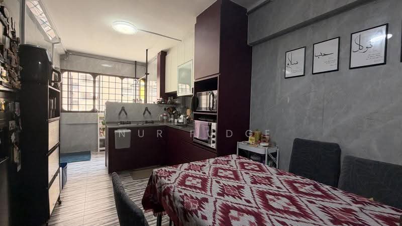 225 Tampines Street 23, 225 Tampines Street 23, Pasir Ris / Tampines, 2 Bedrooms, 786 sqft, HDB Flat For Sale, by Nur Fudge, 500282068 - Kitchen - PropertyGuru.com.sg