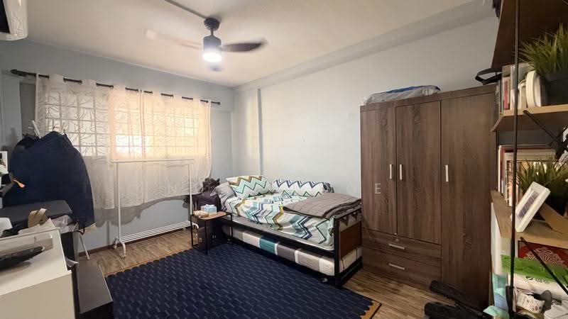 225 Tampines Street 23, 225 Tampines Street 23, Pasir Ris / Tampines, 2 Bedrooms, 786 sqft, HDB Flat For Sale, by Nur Fudge, 500282068 - Bedroom - PropertyGuru.com.sg