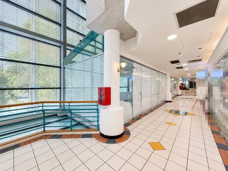 Rare Retail Space @ Prime Orchard Road | Great Visibility, Orchard / River Valley, 850 sqft, Other Retail For Rent, by Sean Pang, 500282085 - Corridor - CommercialGuru.com.sg
