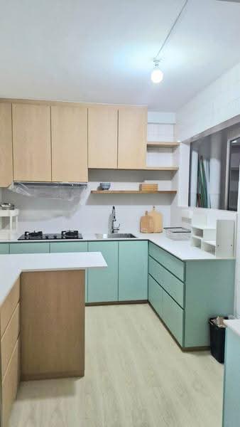 82 Redhill Lane, 82 Redhill Lane, Alexandra / Commonwealth, Room Rental, 135 sqft, HDB Flat For Rent, by Michael Wang, 500282092 - Kitchen - PropertyGuru.com.sg