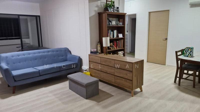 82 Redhill Lane, 82 Redhill Lane, Alexandra / Commonwealth, Room Rental, 135 sqft, HDB Flat For Rent, by Michael Wang, 500282092 - Living Room - PropertyGuru.com.sg