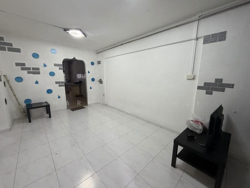 503 Bukit Batok Street 52, 503 Bukit Batok Street 52, Dairy Farm / Bukit Panjang / Choa Chu Kang, 2 Bedrooms, 689 sqft, HDB Flat For Sale, by Sharine Tan Hui Yuan, 500282094 - Living Room - PropertyGuru.com.sg