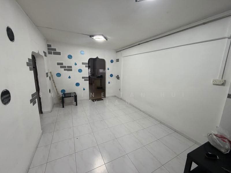 503 Bukit Batok Street 52, 503 Bukit Batok Street 52, Dairy Farm / Bukit Panjang / Choa Chu Kang, 2 Bedrooms, 689 sqft, HDB Flat For Sale, by Sharine Tan Hui Yuan, 500282094 - Living Room - PropertyGuru.com.sg