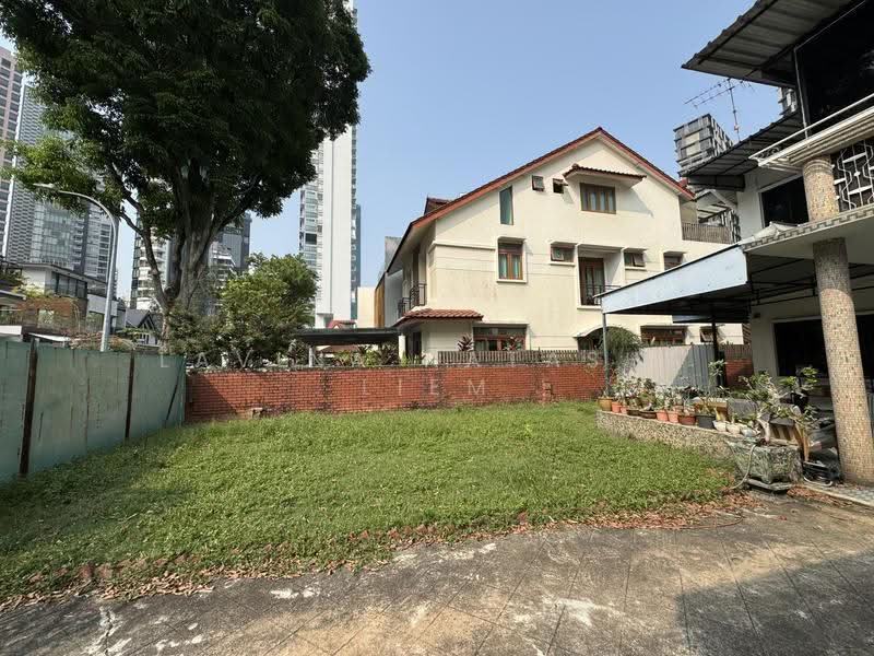Kim lin park, One Tree Hill Road, Tanglin / Holland / Bukit Timah, 5 Bedrooms, 3,000 sqft, Semi-Detached House For Sale, by Lavina Natasha Liem, 500282097 - Exterior - PropertyGuru.com.sg