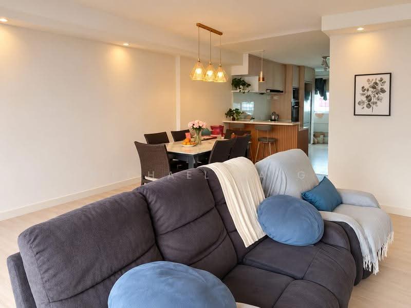 268 Bukit Batok East Avenue 4, 268 Bukit Batok East Avenue 4, Dairy Farm / Bukit Panjang / Choa Chu Kang, Room Rental, 136 sqft, HDB Flat For Rent, by Michael Wang, 500282100 - Living Room - PropertyGuru.com.sg
