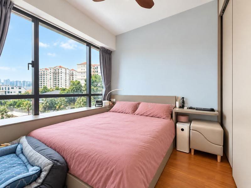 Stirling Residences, 23 Stirling Road, Alexandra / Commonwealth, 2 Bedrooms, 678 sqft, Condominium For Sale, by Ryan Lee KK 李嘉杰, 500282103 - Bedroom - PropertyGuru.com.sg