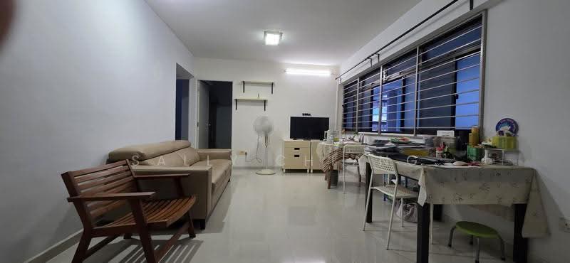 692B Choa Chu Kang Crescent, 692B Choa Chu Kang Crescent, Dairy Farm / Bukit Panjang / Choa Chu Kang, 3 Bedrooms, 968 sqft, HDB Flat For Sale, by Sally Chiang, 500282123 - PropertyGuru.com.sg