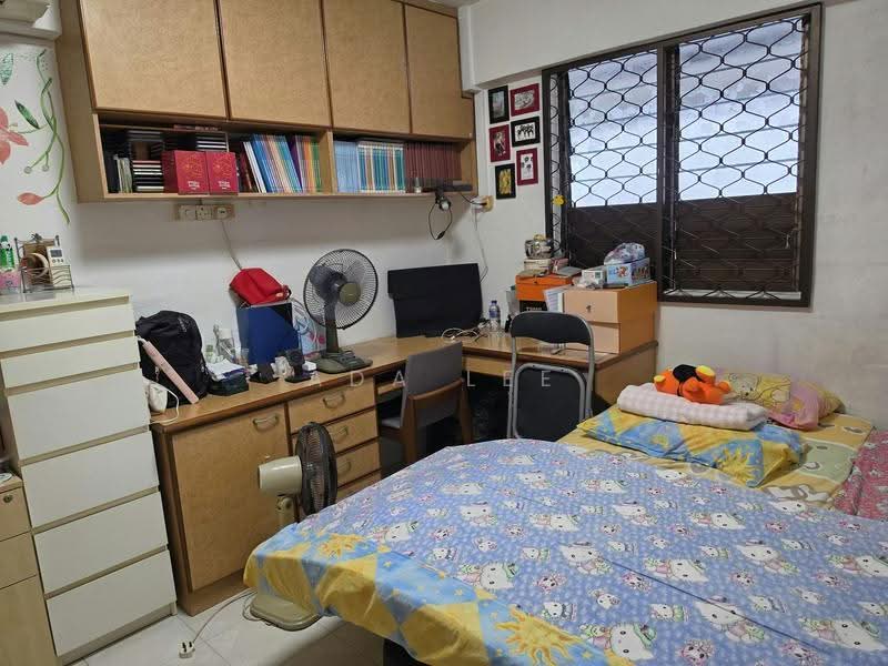 739 Yishun Avenue 5, 739 Yishun Avenue 5, Sembawang / Yishun, 2 Bedrooms, 721 sqft, HDB Flat For Sale, by Ada Lee, 500282134 - Bedroom - PropertyGuru.com.sg