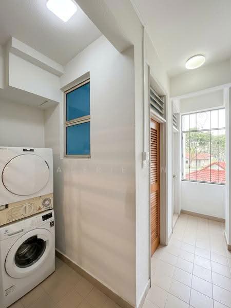 Casa Pasir Ris, 201 Jalan Loyang Besar, Changi Airport / Changi Village, 3 Bedrooms, 1,141 sqft, Condominium For Sale, by Valerie Ong, 500282144 - Yard - PropertyGuru.com.sg