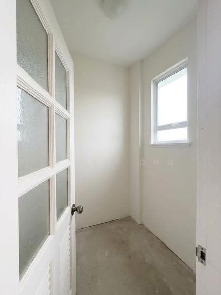 Casa Pasir Ris, 201 Jalan Loyang Besar, Changi Airport / Changi Village, 3 Bedrooms, 1,141 sqft, Condominium For Sale, by Valerie Ong, 500282144 - Utility room - PropertyGuru.com.sg