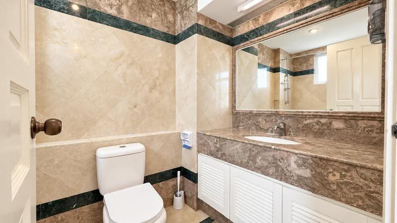Symphony Heights, 33 Hume Avenue, Clementi Park / Upper Bukit Timah, 3 Bedrooms, 1,346 sqft, Condominium For Sale, by Charles Chua, 500282149 - Bathroom - PropertyGuru.com.sg