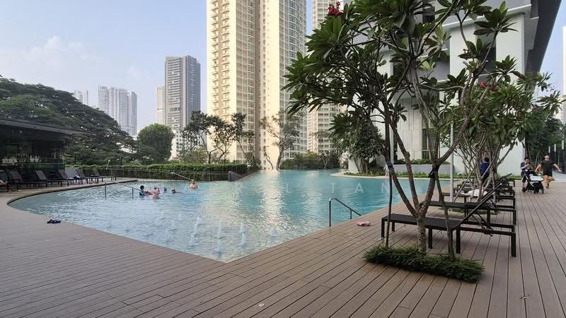 Stirling Residences, 23 Stirling Road, Alexandra / Commonwealth, 2 Bedrooms, 678 sqft, Condominium For Rent, by Darryl Tan, 500282166 - Pool - PropertyGuru.com.sg