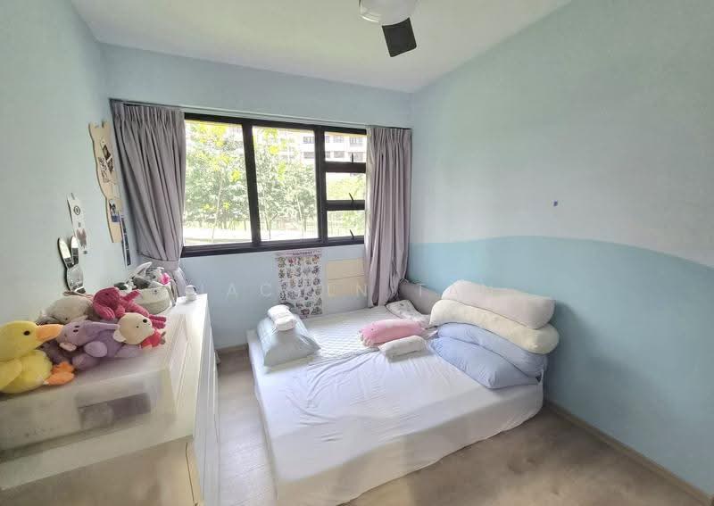 463B Bukit Batok Street 41, 463B Bukit Batok Street 41, Dairy Farm / Bukit Panjang / Choa Chu Kang, 3 Bedrooms, 1,216 sqft, HDB Flat For Sale, by Jacyln Tan, 500282192 - Bedroom 2 - PropertyGuru.com.sg