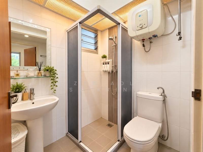 573A Woodlands Glen, 573A 573A, Admiralty / Woodlands, 2 Bedrooms, 731 sqft, HDB Flat For Sale, by Nizam Adli Saparin, 500282223 - PropertyGuru.com.sg
