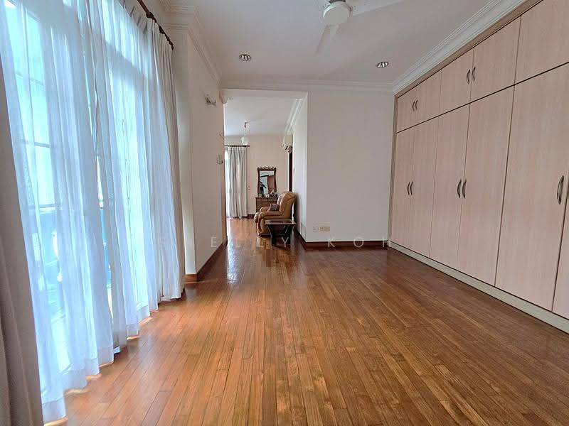 Seletar Hills Estate | Freehold Bungalow | 10,030sqft Land | D28, Seletar Hills Estate, Seletar / Yio Chu Kang, 6 Bedrooms, 6,000 sqft, Bungalow House For Sale, by Shelly Koh, 500282234 - Living Room - PropertyGuru.com.sg