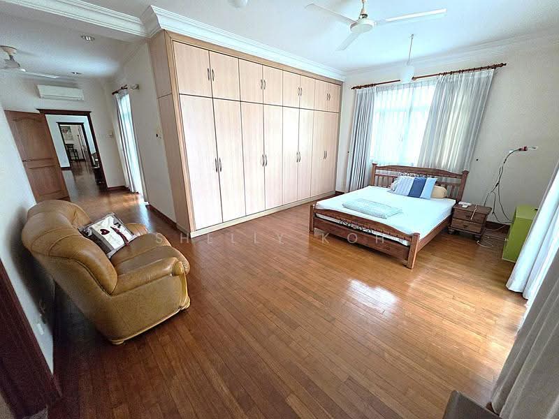 Seletar Hills Estate | Freehold Bungalow | 10,030sqft Land | D28, Seletar Hills Estate, Seletar / Yio Chu Kang, 6 Bedrooms, 6,000 sqft, Bungalow House For Sale, by Shelly Koh, 500282234 - Bedroom - PropertyGuru.com.sg