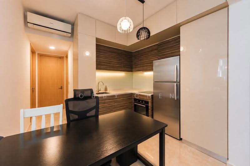 Commonwealth Towers, 232 Commonwealth Avenue, Alexandra / Commonwealth, 2 Bedrooms, 689 sqft, Condominium For Sale, by Bobby Chen, 500282238 - Kitchen - PropertyGuru.com.sg