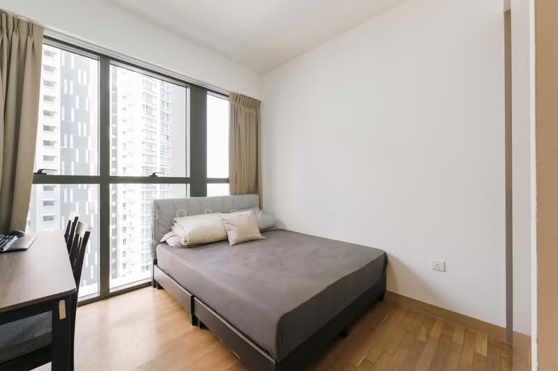 Commonwealth Towers, 232 Commonwealth Avenue, Alexandra / Commonwealth, 2 Bedrooms, 689 sqft, Condominium For Sale, by Bobby Chen, 500282238 - Bedroom - PropertyGuru.com.sg