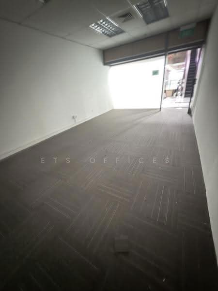 Excelsior Hotel, 5 Coleman Street, City Hall / Clarke Quay, 320 sqft, Mall Shop For Rent, by HC, 500282247 - Interior - CommercialGuru.com.sg