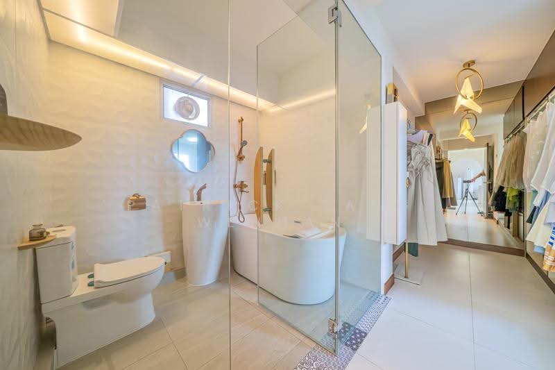 549A Segar Road, 549A Segar Road, Dairy Farm / Bukit Panjang / Choa Chu Kang, 3 Bedrooms, 990 sqft, HDB Flat For Sale, by Patrick Tang Wenhan, 500282252 - Master Bathroom - PropertyGuru.com.sg