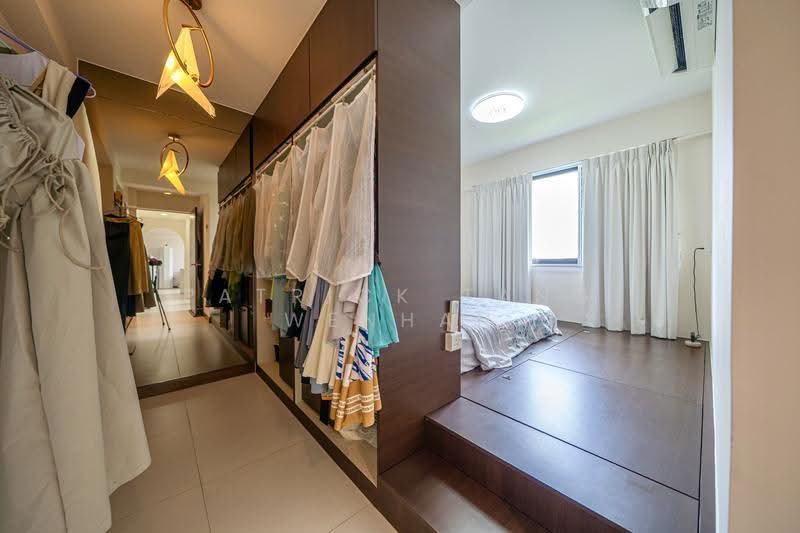 549A Segar Road, 549A Segar Road, Dairy Farm / Bukit Panjang / Choa Chu Kang, 3 Bedrooms, 990 sqft, HDB Flat For Sale, by Patrick Tang Wenhan, 500282252 - Master Bedroom - PropertyGuru.com.sg