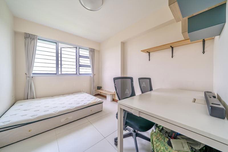 549A Segar Road, 549A Segar Road, Dairy Farm / Bukit Panjang / Choa Chu Kang, 3 Bedrooms, 990 sqft, HDB Flat For Sale, by Patrick Tang Wenhan, 500282252 - Bedroom 3 - PropertyGuru.com.sg