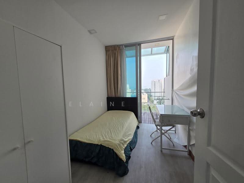 Moda, 42 East Coast Road, East Coast / Marine Parade, Room Rental, 90 sqft, Apartment For Rent, by Elaine Tay, 500282255 - Bedroom - PropertyGuru.com.sg