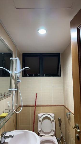 Amber Point, 1 Amber Road, East Coast / Marine Parade, Room Rental, 250 sqft, Condominium For Rent, by Nigel Tang, 500282259 - Bathroom - PropertyGuru.com.sg