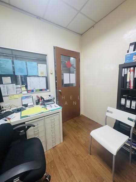 Wcega Plaza, 1 Bukit Batok Crescent, Dairy Farm / Bukit Panjang / Choa Chu Kang, 2,411 sqft, Light Industrial (B1) For Rent, by Michelle Tan, 500282262 - Study - CommercialGuru.com.sg
