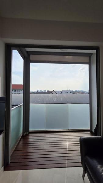 Laverne's Loft, 66 Lorong L Telok Kurau, East Coast / Marine Parade, 1 Bedroom, 398 sqft, Condominium For Sale, by James Chui, 500282269 - Balcony - PropertyGuru.com.sg