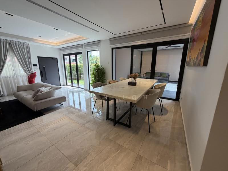 Rare Corner Terrace | Beautifully Renovated Family Home, Hillview Way | Hillview Crescent | Hillview Drive | Dairy Farm | Upper Bukit Timah, Dairy Farm / Bukit Panjang / Choa Chu Kang, 5 Bedrooms, 4,300 sqft, Corner Terrace For Sale, by Lynn Loh, 500282302 - Living Room - PropertyGuru.com.sg