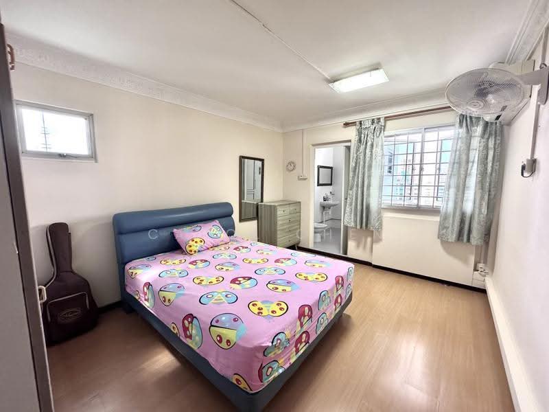 250 Bukit Batok East Avenue 5, 250 Bukit Batok East Avenue 5, Dairy Farm / Bukit Panjang / Choa Chu Kang, 3 Bedrooms, 1,109 sqft, HDB Flat For Sale, by Carol Chen, 500282314 - Bedroom - PropertyGuru.com.sg