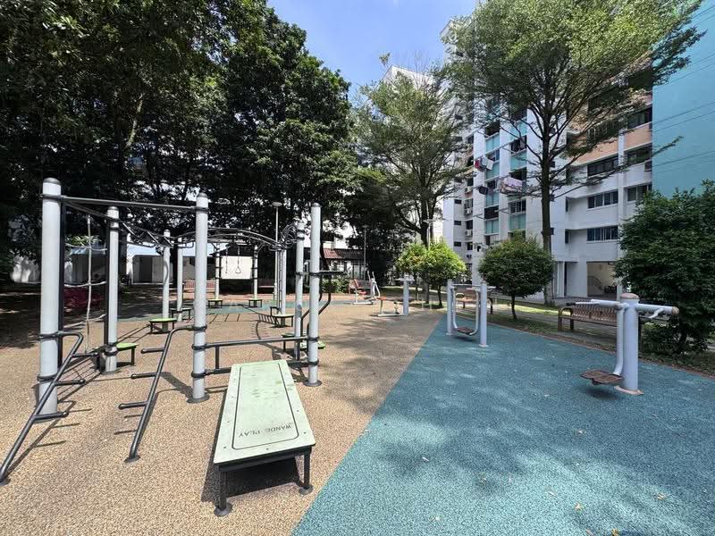 250 Bukit Batok East Avenue 5, 250 Bukit Batok East Avenue 5, Dairy Farm / Bukit Panjang / Choa Chu Kang, 3 Bedrooms, 1,109 sqft, HDB Flat For Sale, by Carol Chen, 500282314 - PropertyGuru.com.sg
