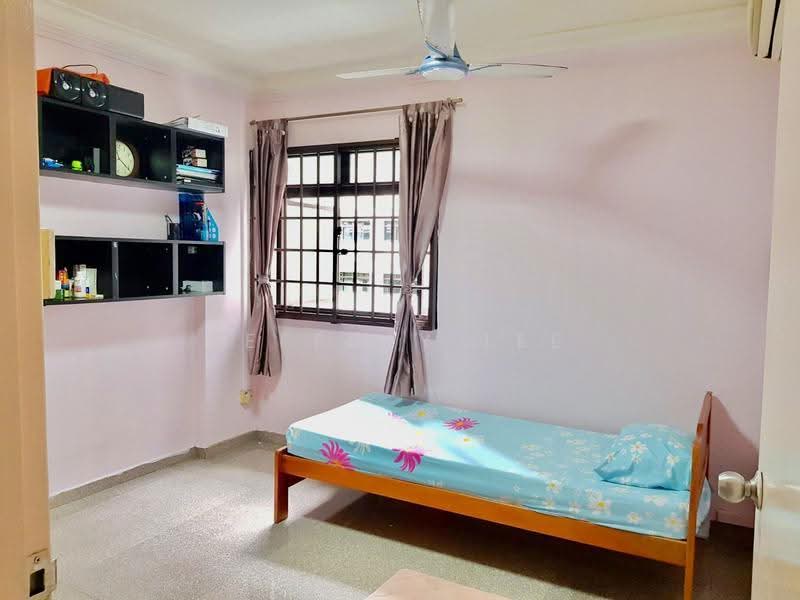 939 Hougang Street 92, 939 Hougang Street 92, Hougang / Punggol / Sengkang, 3 Bedrooms, 1,087 sqft, HDB Flat For Rent, by Jeffrey Lee, 500282317 - Bedroom - PropertyGuru.com.sg