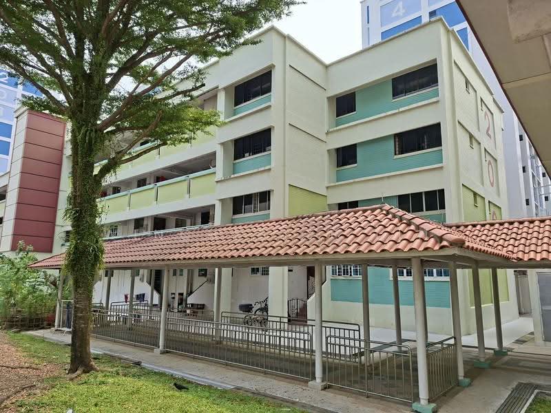 206 Yishun Street 21, 206 Yishun Street 21, Sembawang / Yishun, 3 Bedrooms, 1,001 sqft, HDB Flat For Sale, by Winchester Lin, 500282337 - Exterior - PropertyGuru.com.sg