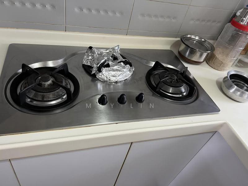 26 Jalan Membina, 26 Jalan Membina, Alexandra / Commonwealth, Room Rental, 160 sqft, HDB Flat For Rent, by May Lin, 500282343 - Kitchen - PropertyGuru.com.sg