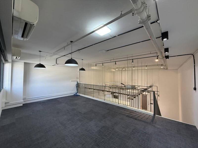 Kallang/ Bendemeer Fitted Office Space, Balestier / Toa Payoh, 1,884 sqft, Light Industrial (B1) For Rent, by Ayrton McCully, 500282372 - Interior - CommercialGuru.com.sg