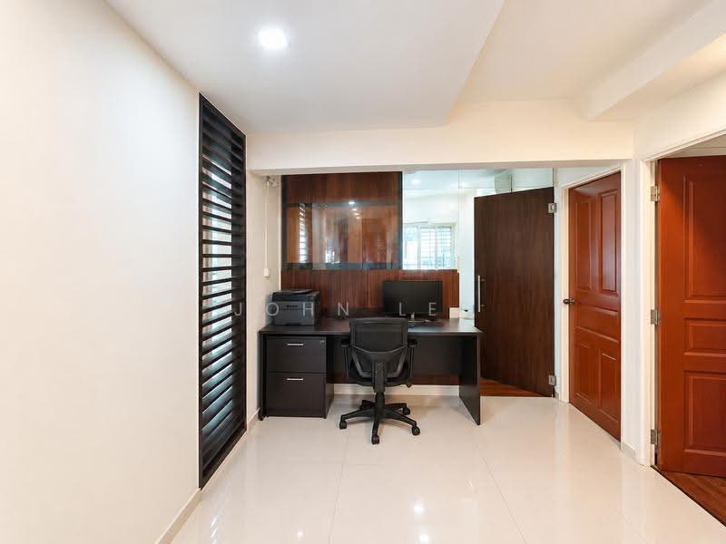 385 Bukit Batok West Avenue 5, 385 Bukit Batok West Avenue 5, Dairy Farm / Bukit Panjang / Choa Chu Kang, 3 Bedrooms, 1,238 sqft, HDB Flat For Sale, by John Lee, 500282393 - PropertyGuru.com.sg