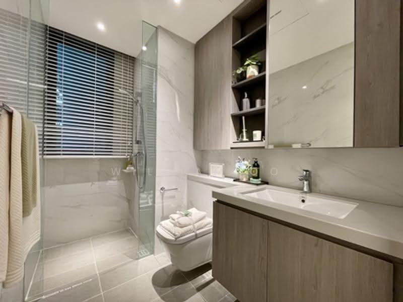 The LakeGarden Residences, 80 Yuan Ching Road, Boon Lay / Jurong / Tuas, 4 Bedrooms, 2,153 sqft, Condominium For Sale, by William Oo, 500282408 - Bathroom - PropertyGuru.com.sg